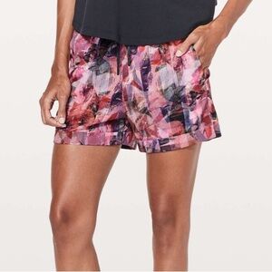 Lululemon | Spring Break Away Short 4 Way Stretch 3" Sun Dazed Multi Pink Size 2